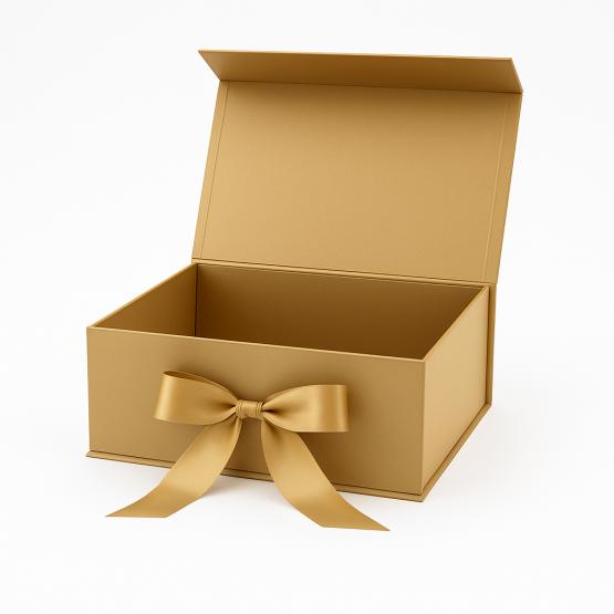 Beżowe pudełko prezentowe M