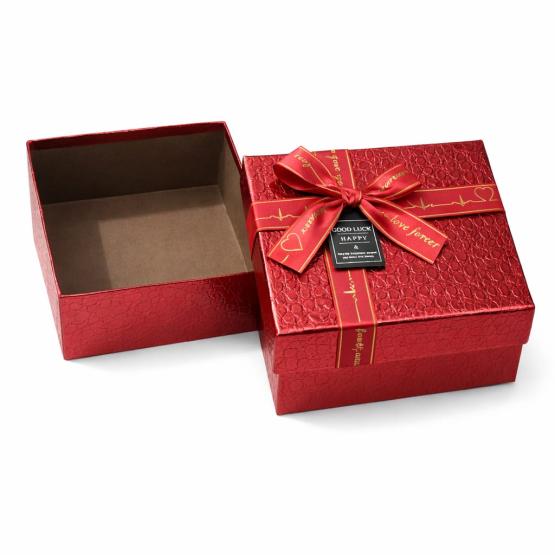 Pudełko kwadrat PREMIUM czerwone zestaw 3 szt