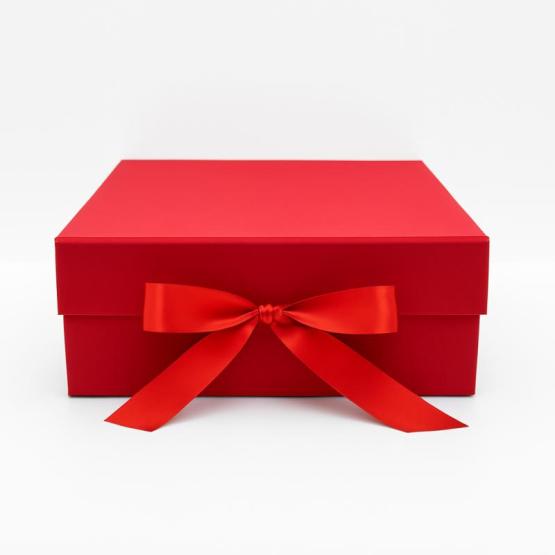 Ekskluzywne pudełko S czerwone na magnes