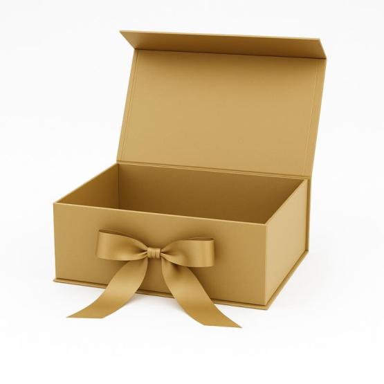 Ekskluzywne pudełko S beżowe na magnes