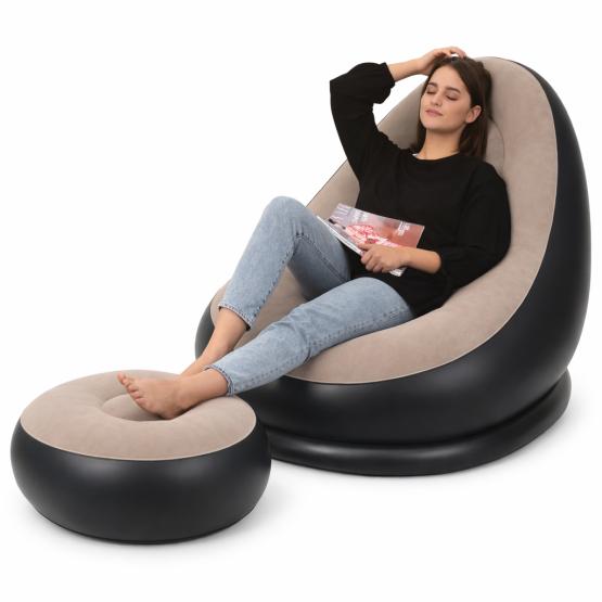 Dmuchany fotel z podnóżkiem beżowy